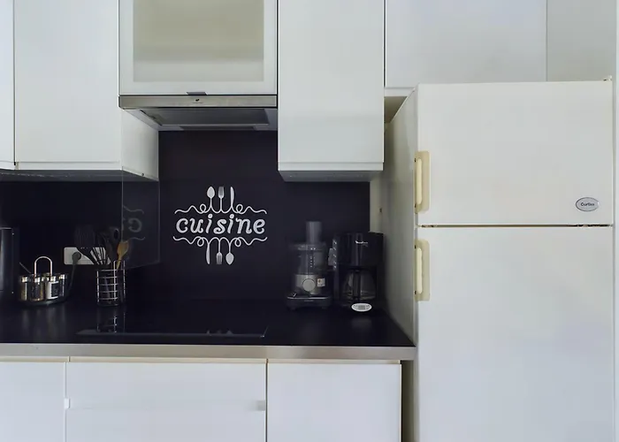 Saint-hilaire - 350m De La Plage-des-Demoiselles